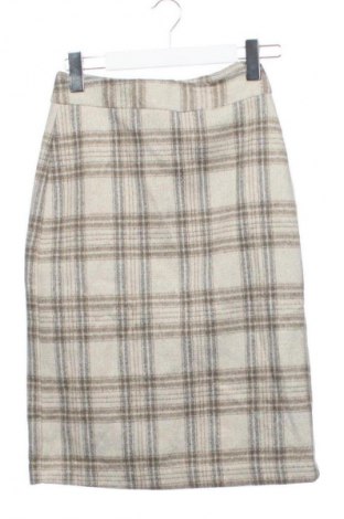 Пола Unbranded, Размер XS, Цвят Многоцветен, Цена 3,57 €