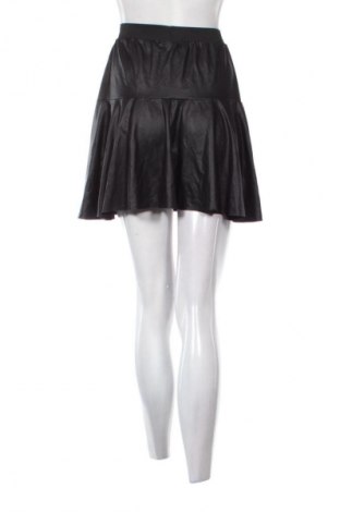 Пола Unbranded, Размер S, Цвят Черен, Цена 9,70 €