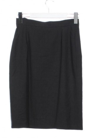 Пола Unbranded, Размер XS, Цвят Черен, Цена 4,60 €