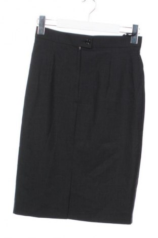 Пола Unbranded, Размер XS, Цвят Черен, Цена 4,60 €