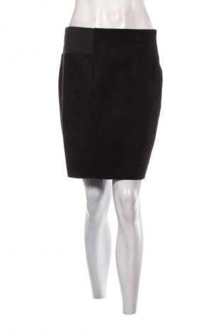 Пола Vero Moda, Размер M, Цвят Черен, Цена 2,04 €