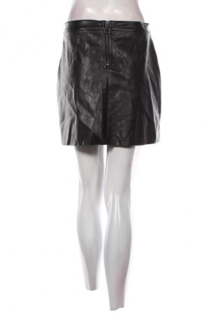 Spódnica Vero Moda, Rozmiar M, Kolor Czarny, Cena 34,78 zł