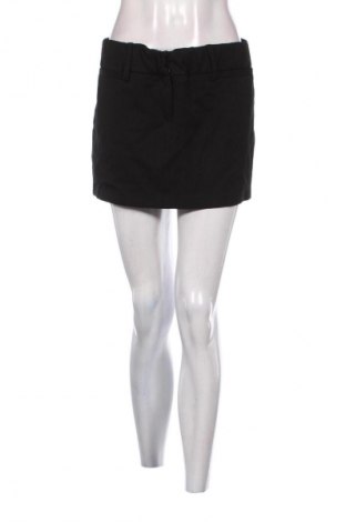 Пола Zara, Размер M, Цвят Черен, Цена 7,15 €