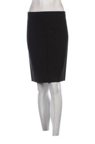 Пола Zara, Размер M, Цвят Черен, Цена 3,57 €