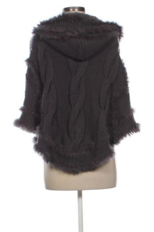 Пончо Armani Jeans, Размер M, Цвят Многоцветен, Цена 69,02 €