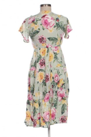 Šaty  Amisu, Veľkosť XS, Farba Viacfarebná, Cena  8,95 €