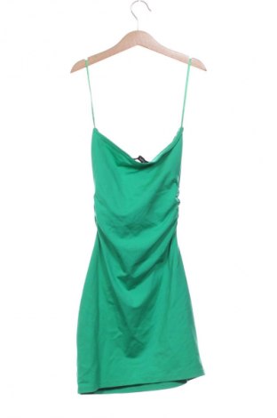 Ruha Bershka, Méret S, Szín Zöld, Ár 4 583 Ft
