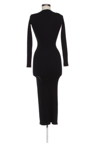 Šaty  Bershka, Veľkosť XS, Farba Čierna, Cena  5,95 €