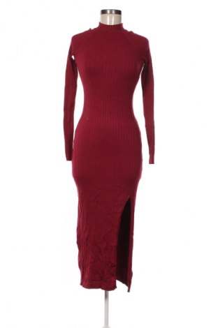 Рокля Bershka, Размер M, Цвят Червен, Цена 9,71 €