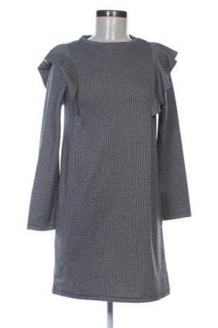 Šaty  Bershka, Velikost M, Barva Šedá, Cena  269,00 Kč