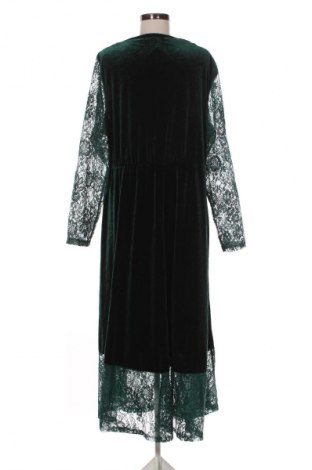 Kleid BloomChic, Größe 3XL, Farbe Grün, Preis € 32,99