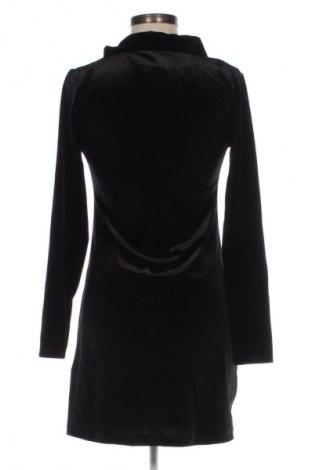 Šaty  Busem, Velikost S, Barva Černá, Cena  607,00 Kč