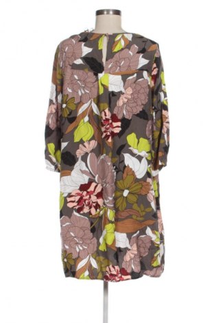 Рокля C&A, Размер L, Цвят Многоцветен, Цена 20,45 €