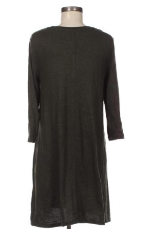 Рокля Clockhouse, Размер M, Цвят Зелен, Цена 2,04 €