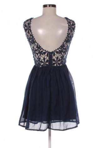 Рокля Club L, Размер L, Цвят Многоцветен, Цена 21,98 €