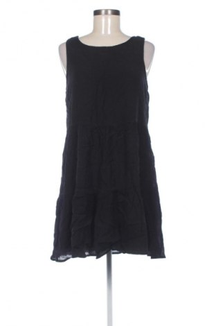 Рокля Cropp, Размер M, Цвят Черен, Цена 7,27 €