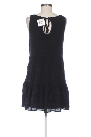 Рокля Cropp, Размер M, Цвят Черен, Цена 7,27 €