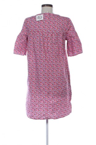 Рокля Edc By Esprit, Размер S, Цвят Многоцветен, Цена 5,11 €