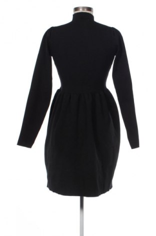 Rochie Edited, Mărime M, Culoare Negru, Preț 96,99 Lei