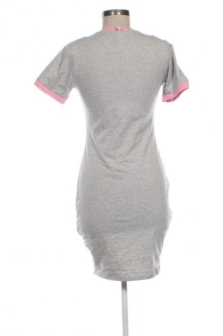 Рокля Fb Sister, Размер L, Цвят Сив, Цена 11,78 €