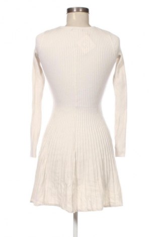 Рокля Fb Sister, Размер S, Цвят Екрю, Цена 5,62 €