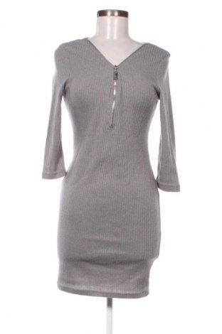Šaty  Gate Woman, Veľkosť S, Farba Sivá, Cena  5,00 €
