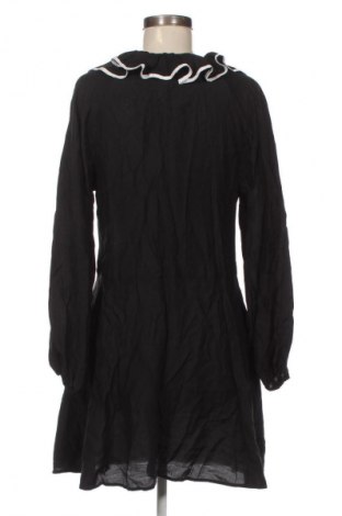 Рокля H&M, Размер M, Цвят Черен, Цена 15,33 €