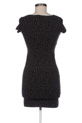 Рокля H&M, Размер XS, Цвят Многоцветен, Цена 18,40 €