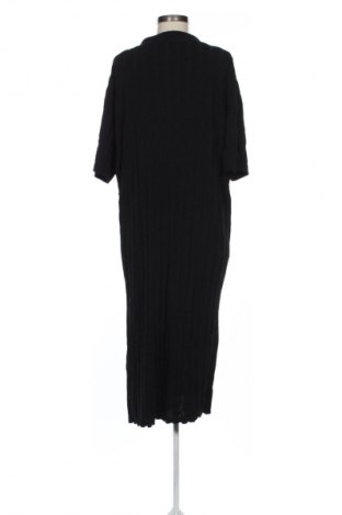 Šaty  H&M, Veľkosť L, Farba Čierna, Cena  15,02 €