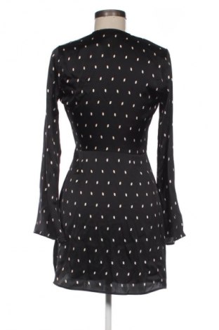 Рокля H&M, Размер XS, Цвят Многоцветен, Цена 10,22 €