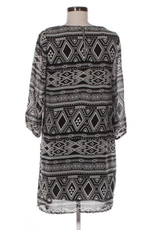 Šaty  H&M, Veľkosť M, Farba Viacfarebná, Cena  15,25 €
