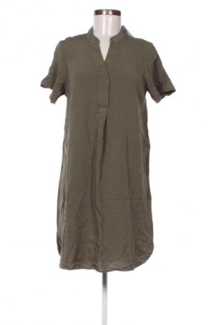 Рокля H&M, Размер M, Цвят Зелен, Цена 20,00 €