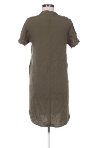 Рокля H&M, Размер M, Цвят Зелен, Цена 20,00 €