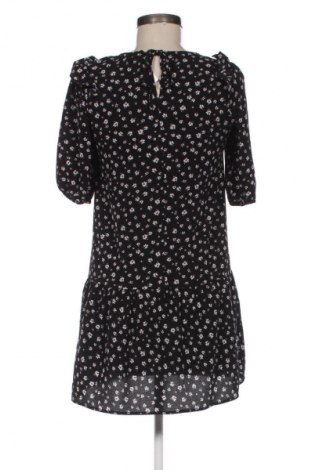 Рокля H&M Divided, Размер XS, Цвят Многоцветен, Цена 12,27 €