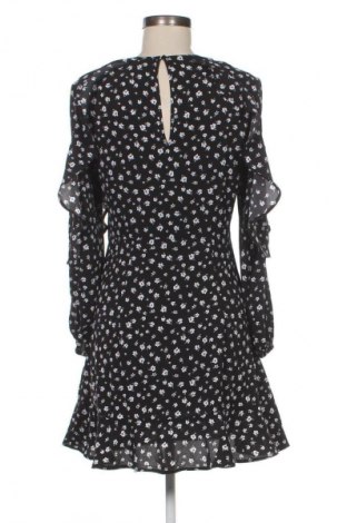 Рокля H&M Divided, Размер M, Цвят Многоцветен, Цена 15,80 €