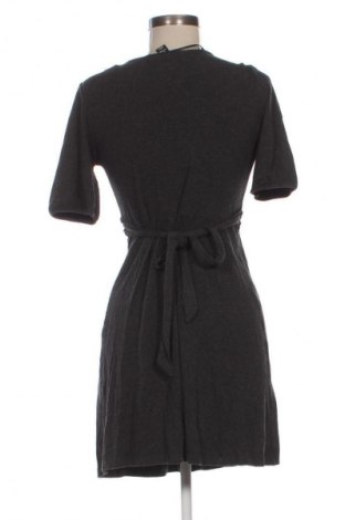 Sukienka H&M Mama, Rozmiar M, Kolor Szary, Cena 26,47 zł