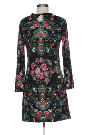 Šaty  Janis, Velikost M, Barva Vícebarevné, Cena  379,00 Kč