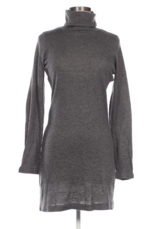 Рокля Josephine & Co, Размер M, Цвят Сив, Цена 34,66 €