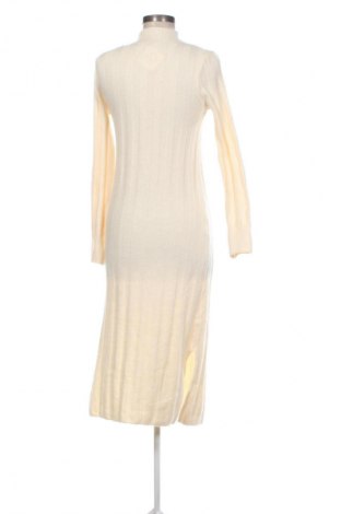 Рокля LC Waikiki, Размер S, Цвят Екрю, Цена 6,64 €