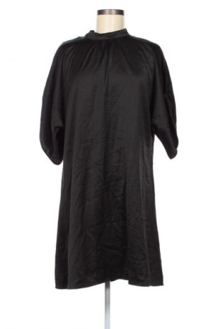 Šaty  Made With Love, Velikost L, Barva Černá, Cena  819,00 Kč