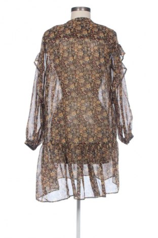 Šaty  Mango, Velikost XS, Barva Vícebarevné, Cena  142,00 Kč
