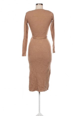 Рокля Mohito, Размер XXS, Цвят Кафяв, Цена 8,69 €