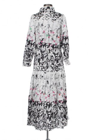 Рокля Mucho Gusto, Размер S, Цвят Многоцветен, Цена 40,90 €