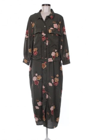 Рокля ONLY, Размер XXL, Цвят Многоцветен, Цена 11,24 €