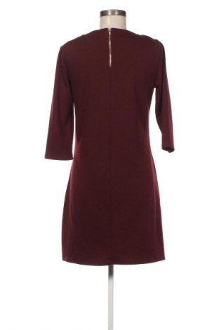 Sukienka ONLY, Rozmiar M, Kolor Czerwony, Cena 34,99 zł