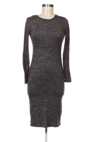 Рокля Pimkie, Размер S, Цвят Сив, Цена 2,04 €