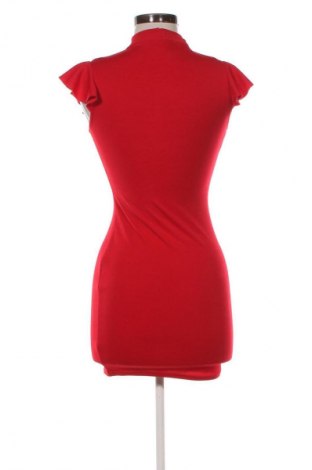 Рокля Pretty Little Thing, Размер S, Цвят Червен, Цена 11,75 €