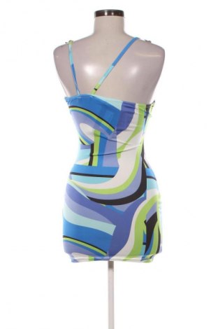 Рокля Pretty Little Thing, Размер XS, Цвят Многоцветен, Цена 15,47 €