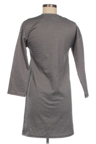 Рокля Primark, Размер XXS, Цвят Многоцветен, Цена 3,06 €