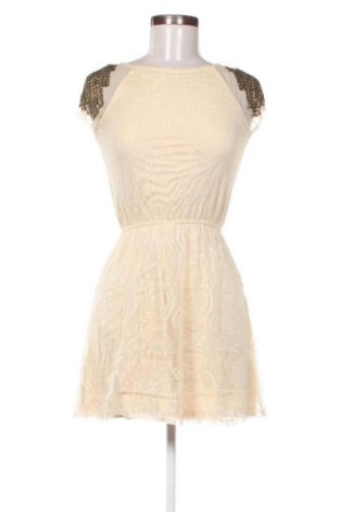 Sukienka Pull&Bear, Rozmiar S, Kolor Beżowy, Cena 106,81 zł